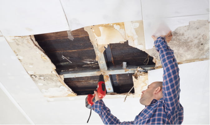Repairing Water Damaged Ceiling